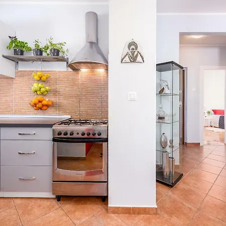 Cookie Apartment